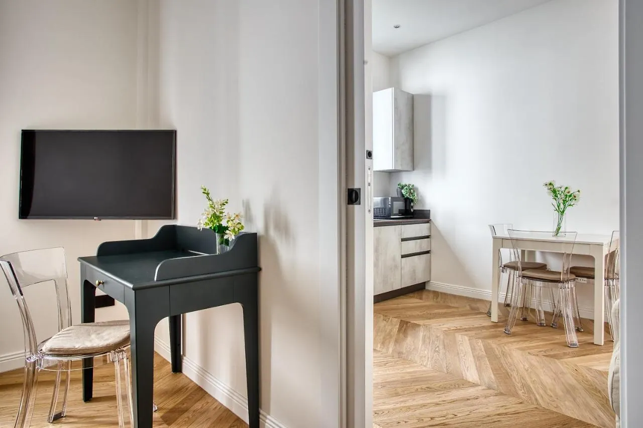 Joivy Stunning Flat With Balcony Διαμέρισμα Μιλάνο