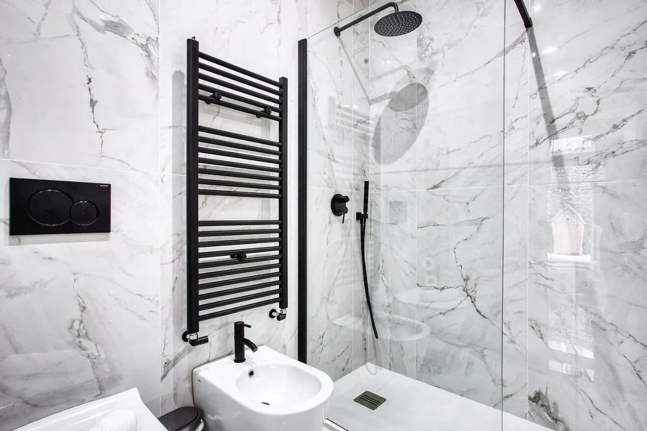 Joivy Stunning Flat With Balcony Apartment Milan