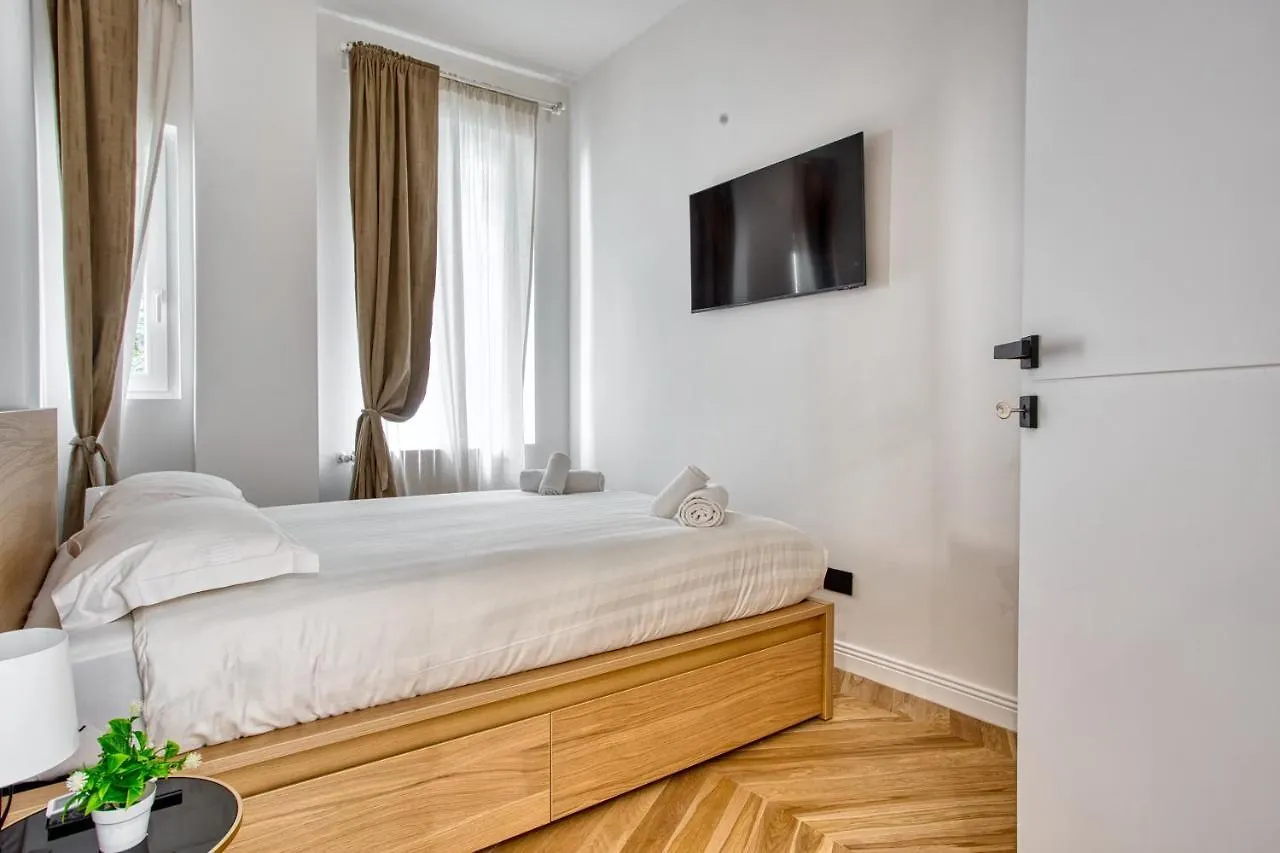 Joivy Stunning Flat With Balcony Apartment Milan